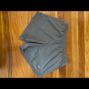 grey nike shorts